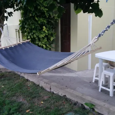 فندق مبيت وإفطار Alojamento Dona Jucunda *