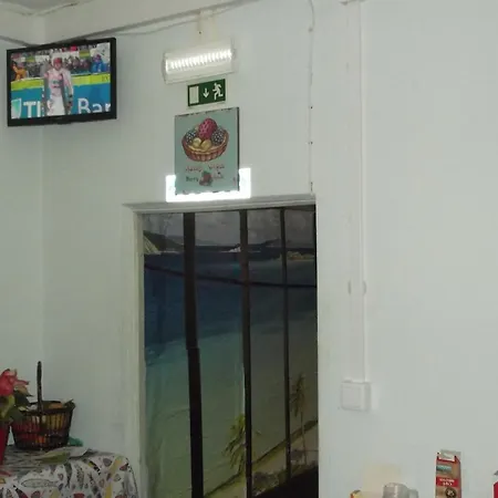 فندق مبيت وإفطار Alojamento Dona Jucunda *